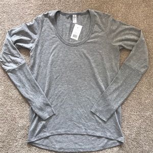 Long sleeve athleisure top